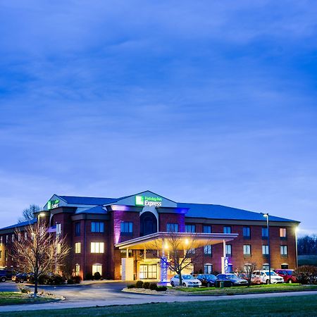 Holiday Inn Express & Suites Shelbyville, An Ihg Hotel Exterior foto