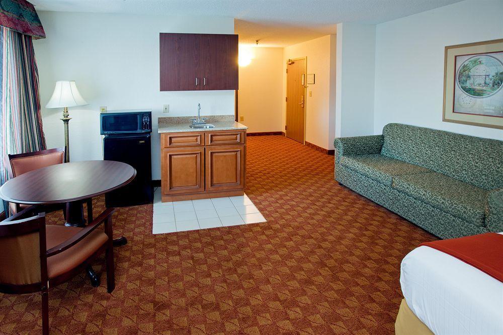 Holiday Inn Express & Suites Shelbyville, An Ihg Hotel Quarto foto